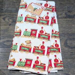 2 NEW Christmas Teddy Bear Nutcracker Train Hand Towels